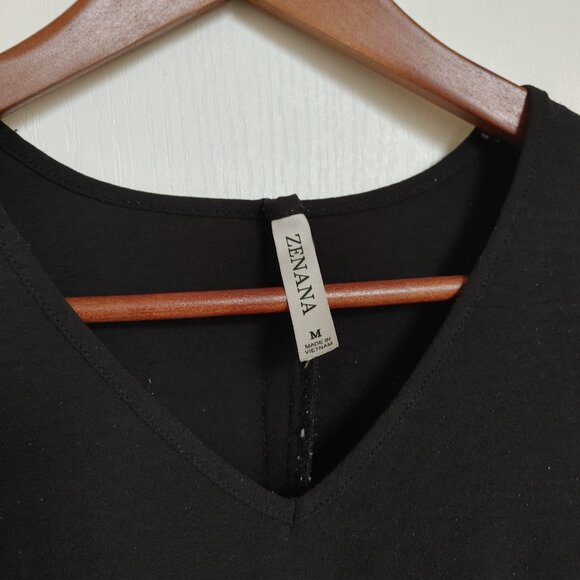 Oversized Black T-Shirt - Picture 2 of 4